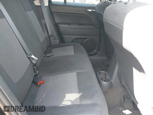 2015 Jeep Patriot Sport with VIN 1C4NJRBB2FD109499, listed as a IAAI auction lot 42027896 with 44,485 mi miles and . Bid and sale history available at carsss.com. Image 8.