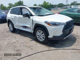 2022 Toyota Corolla Cross LE with VIN 7MUBAABG4NV035527, listed as a IAAI auction lot 42465016 with 10,159 mi miles and . Bid and sale history available at DreamBid. Image 1.