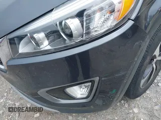 2016 Kia Sorento EX z VIN 5XYPHDA52GG161074, wystawiony jako IAAI lot #42447458 z przebiegiem 77 080 mil mil oraz . Historia ofert i sprzedaży dostępna na DreamBid. Obrazek 22.
