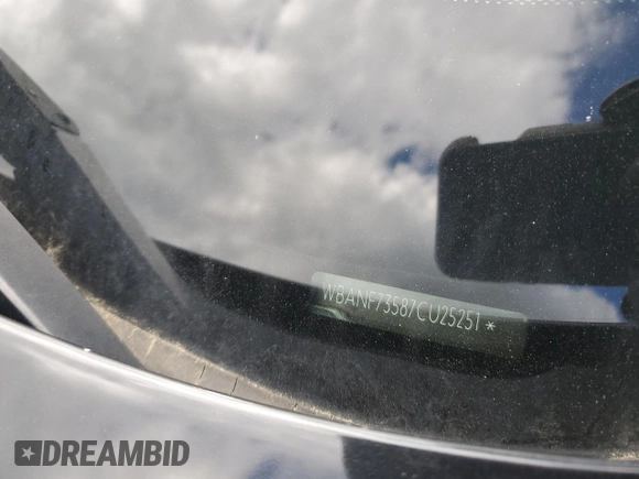 2007 BMW 5 Series 530xi with VIN WBANF73587CU25251, listed as a Copart auction lot 58030295 with 186,995 mi miles and Salvage title. Bid and sale history available at DreamBid. Image 13.