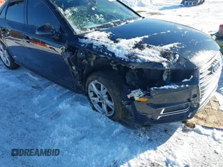 2018 Audi A4 Premium с VIN WAUDNAF48JN020565, выставлен на аукционе IAAI как лот 41370691 с пробегом 67 751 миль миль и . История ставок и продаж доступна на DreamBid. Изображение 6.