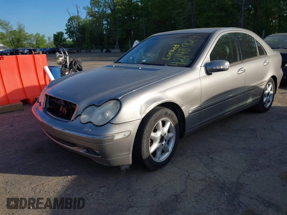 2003 Mercedes-Benz C 240 с VIN WDBRF81J23F399151, выставлен на аукционе IAAI как лот 42148929 с пробегом Не указан миль и . История ставок и продаж доступна на DreamBid. Изображение 2.