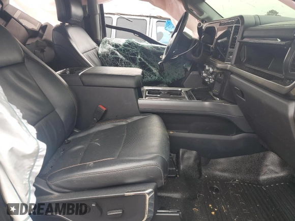 2024 Ford Super Duty F-450 DRW XL with VIN 1FT8W4DMXREC04309, listed as a Copart auction lot 86053524 with 81,240 mi miles and Salvage Title. Bid and sale history available at carsss.com. Image 7.