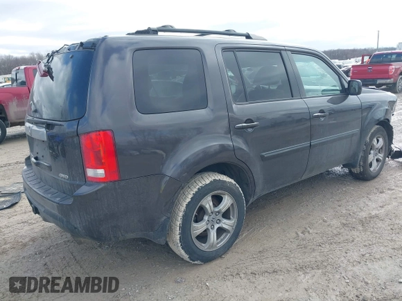 2012 Honda Pilot EX-L with VIN 5FNYF4H66CB049081, listed as a IAAI auction lot 41489931 with 220,509 mi miles. Bid and sale history available at carsss.com. Image 4.