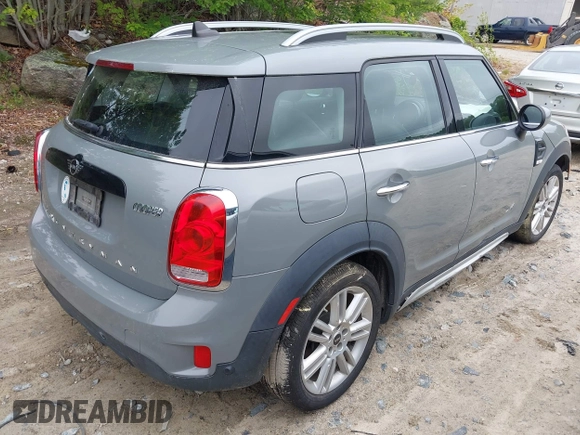 2020 MINI Countryman Cooper with VIN WMZYW5C06L3L13681, listed as a IAAI auction lot 42484453 with 87,221 mi miles and . Bid and sale history available at DreamBid. Image 4.
