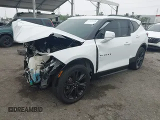 2019 Chevrolet Blazer RS z VIN 3GNKBERS8KS647477, wystawiony jako IAAI lot #42035058 z przebiegiem 81 205 mil mil oraz . Historia ofert i sprzedaży dostępna na DreamBid. Obrazek 17.