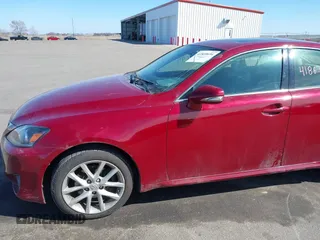 2013 Lexus IS 250 z VIN JTHCF5C23D5063834, wystawiony jako IAAI lot #41869694 z przebiegiem 74 660 mil mil oraz . Historia ofert i sprzedaży dostępna na DreamBid. Obrazek 6.