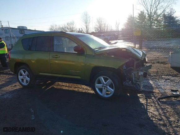 2012 Jeep Compass Limited with VIN 1C4NJCCB0CD555111, listed as a IAAI auction lot 41622511 with 156,591 mi miles. Bid and sale history available at carsss.com. Image 14.
