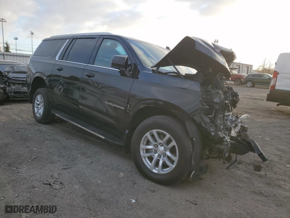 2022 Chevrolet Suburban LT with VIN 1GNSKCKD3NR267907, listed as a Copart auction lot 83075794 with 0 mi miles and Salvage Title. Bid and sale history available at carsss.com. Image 4.