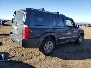 2007 Jeep Commander Limited z VIN 1J8HG58P97C520700, wystawiony jako Copart lot #78788054 z przebiegiem 111 951 mil mil oraz Szkoda całkowita • Salvage title. Historia ofert i sprzedaży dostępna na DreamBid. Obrazek 3.