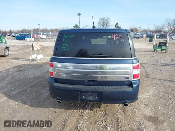 2017 Ford Flex Limited with VIN 2FMHK6D88HBA05128, listed as a IAAI auction lot 41209291 with 309,889 mi miles. Bid and sale history available at carsss.com. Image 17.