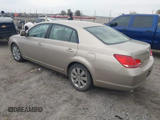 2005 Toyota Avalon XL with VIN 4T1BK36B55U020947, listed as a IAAI auction lot 41081514 with 134,045 mi miles and . Bid and sale history available at DreamBid. Image 3.