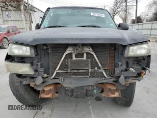 2004 Chevrolet Silverado 1500 with VIN 1GCEK19TX4E186657, listed as a Copart auction lot 45298555 with 251,061 mi miles and Salvage Title. Bid and sale history available at DreamBid. Image 5.