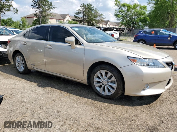 2013 Lexus ES 300h with VIN JTHBW1GG5D2016882, listed as a Copart auction lot 61676615 with 199,931 mi miles and Clean title. Bid and sale history available at DreamBid. Image 4.