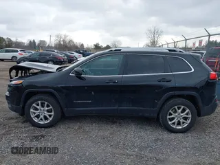 2018 Jeep Cherokee Latitude Plus with VIN 1C4PJMLB7JD507892, listed as a IAAI auction lot 41879277 with 122,269 mi miles and . Bid and sale history available at DreamBid. Image 14.