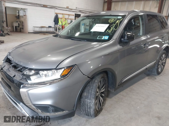 2020 Mitsubishi Outlander ES с VIN JA4AZ3A35LZ021571, выставлен на аукционе IAAI как лот 42523117 с пробегом 93 856 миль миль и . История ставок и продаж доступна на DreamBid. Изображение 18.