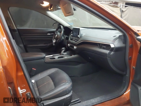 2022 Nissan Altima SR z VIN 1N4BL4CV2NN336165, wystawiony jako IAAI lot #42093865 z przebiegiem 72 340 mil mil oraz . Historia ofert i sprzedaży dostępna na DreamBid. Obrazek 5.