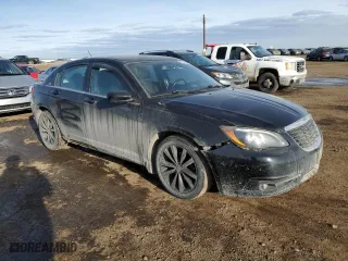 2013 Chrysler 200 Touring with VIN 1C3CCBBB9DN697051, listed as a Copart auction lot 43052395 with 270,257 mi miles and Clean Title. Bid and sale history available at carsss.com. Image 4.