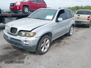 2005 BMW X5 4.4i with VIN 5UXFB53545LV18027, listed as a IAAI auction lot 41902787 with 1 mi miles. Bid and sale history available at carsss.com. Image 2.