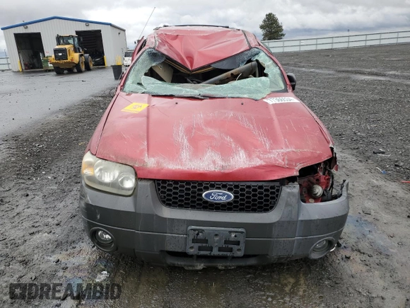 2005 Ford Escape XLT with VIN 1FMYU93195KA41167, listed as a Copart auction lot 77366534 with 196,139 mi miles and Non Repairable. Bid and sale history available at carsss.com. Image 5.