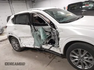 2024 Mazda CX-5 2.5 S Premium Package with VIN JM3KFBDM0R0387539, listed as a IAAI auction lot 41398347 with 8,444 mi miles. Bid and sale history available at carsss.com. Image 6.