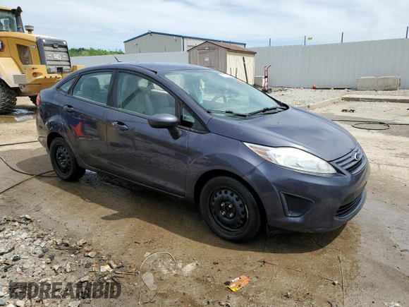 2012 Ford Fiesta S z VIN 3FADP4AJ4CM111525, wystawiony jako Copart lot #56293815 z przebiegiem 91 525 mil mil oraz Nie do naprawy • Non repairable. Historia ofert i sprzedaży dostępna na DreamBid. Obrazek 4.