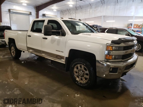 2015 Chevrolet Silverado 3500HD LT with VIN 1GC4KZC89FF154603, listed as a Copart auction lot 88771005 with 235,152 mi miles and Salvage Title. Bid and sale history available at carsss.com. Image 4.