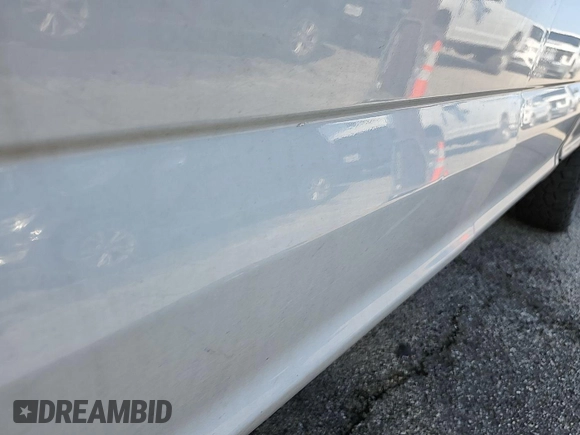 2019 Ford F-250 XL with VIN 1FT7X2B68KEE27486, listed as a IAAI auction lot 42276545 with 185,343 mi miles and . Bid and sale history available at DreamBid. Image 30.