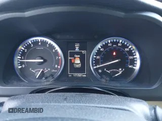 2014 Toyota Highlander XLE z VIN 5TDKKRFH9ES034849, wystawiony jako IAAI lot #41792720 z przebiegiem 171 521 mil mil oraz . Historia ofert i sprzedaży dostępna na DreamBid. Obrazek 7.