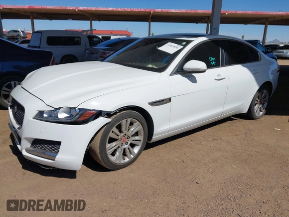 2017 Jaguar XF 35t Premium with VIN SAJBD4BV9HCY44515, listed as a IAAI auction lot 41852836 with 1 mi miles. Bid and sale history available at carsss.com. Image 16.