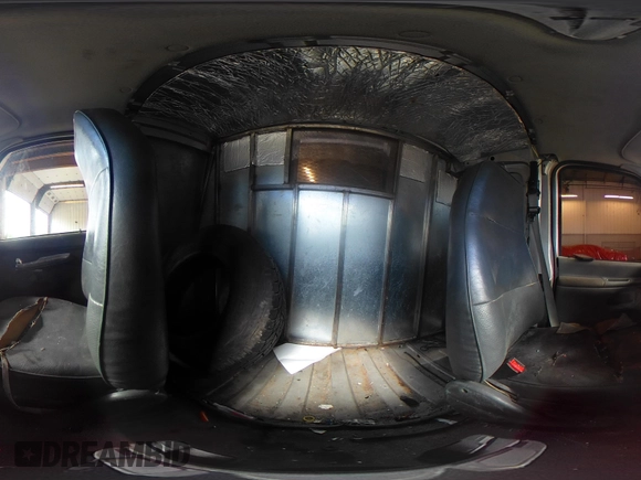2003 Ford Econoline Passenger XL z VIN 1FBSS31L73HA80114, wystawiony jako IAAI lot #42258946 z przebiegiem 55 702 mil mil oraz . Historia ofert i sprzedaży dostępna na DreamBid. Obrazek 18.