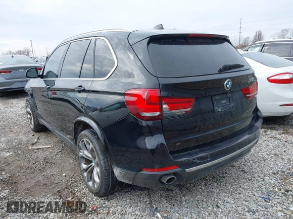 2015 BMW X5 sDrive35i z VIN 5UXKR2C54F0H35091, wystawiony jako IAAI lot #41621452 z przebiegiem 92 919 mil mil oraz . Historia ofert i sprzedaży dostępna na DreamBid. Obrazek 3.