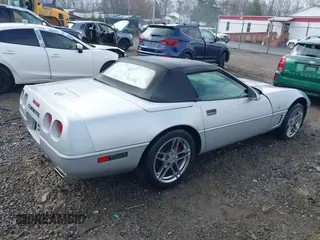 1996 Chevrolet Corvette with VIN 1G1YY32P4T5120035, listed as a IAAI auction lot 41608271 with 1 mi miles. Bid and sale history available at carsss.com. Image 4.