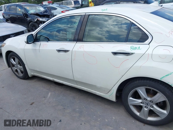 2010 Acura TSX z VIN JH4CU2F62AC027692, wystawiony jako IAAI lot #42223715 z przebiegiem 154 948 mil mil oraz . Historia ofert i sprzedaży dostępna na DreamBid. Obrazek 15.