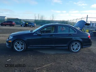 2013 Mercedes-Benz C 300 Sport with VIN WDDGF8AB7DA881054, listed as a IAAI auction lot 42138569 with 116,484 mi miles and . Bid and sale history available at carsss.com. Image 14.
