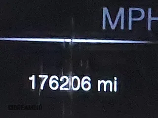 2017 Jeep Grand Cherokee Limited with VIN 1C4RJFBG0HC705568, listed as a IAAI auction lot 42299448 with 176,206 mi miles and . Bid and sale history available at DreamBid. Image 15.