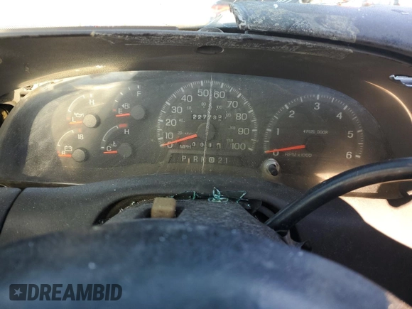 1998 Ford F-150 with VIN 1FTZF18W1WNA35212, listed as a Copart auction lot 45361785 with 227,735 mi miles and Salvage title. Bid and sale history available at DreamBid. Image 9.