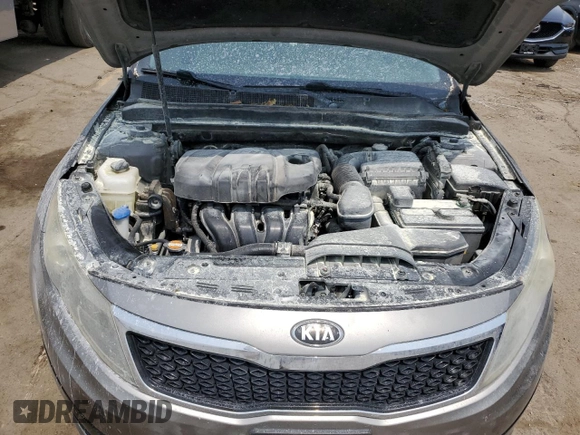 2013 Kia Optima EX z VIN 5XXGN4A74DG090437, wystawiony jako Copart lot #60822225 z przebiegiem 138 596 mil mil oraz Czysty tytuł • Clean title. Historia ofert i sprzedaży dostępna na DreamBid. Obrazek 11.