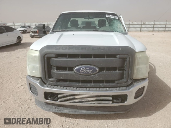 2013 Ford F-250 XL with VIN 1FT7X2A62DEA31915, listed as a Copart auction lot 49045195 with 255,173 mi miles and Salvage title. Bid and sale history available at DreamBid. Image 5.