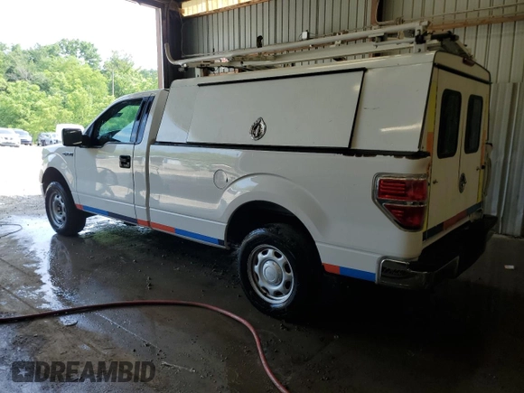 2013 Ford F-150 XL with VIN 1FTMF1EM7DKF33216, listed as a Copart auction lot 62517605 with 170,983 mi miles and Clean title. Bid and sale history available at DreamBid. Image 2.