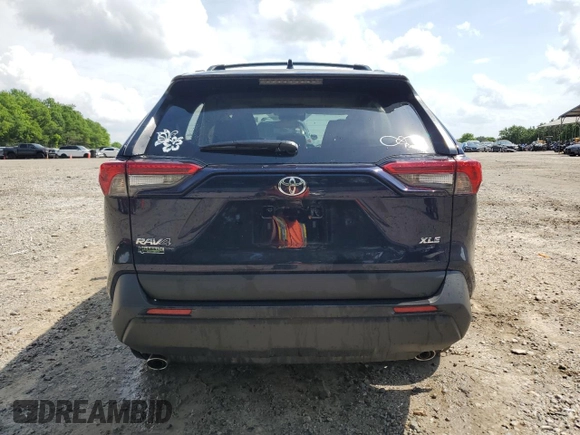 2025 Toyota RAV4 XLE Premium with VIN 2T3C1RFV6SW367064, listed as a Copart auction lot 54419605 with 5,916 mi miles and Salvage title. Bid and sale history available at DreamBid. Image 6.