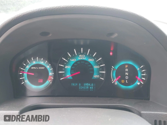 2010 Ford Fusion SEL with VIN 3FAHP0JA6AR250341, listed as a IAAI auction lot 42124234 with 224,238 mi miles and . Bid and sale history available at DreamBid. Image 7.