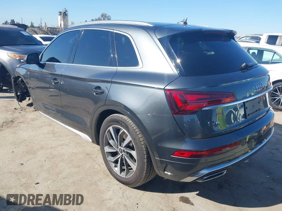 2023 Audi Q5 S line Premium with VIN WA1GAAFY8P2189441, listed as a IAAI auction lot 41734610 with 18,909 mi miles. Bid and sale history available at carsss.com. Image 3.