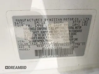 2013 Nissan Sentra SV with VIN 3N1AB7AP8DL780554, listed as a IAAI auction lot 41791955 with 81,479 mi miles. Bid and sale history available at carsss.com. Image 9.