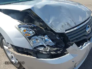 2008 Nissan Altima 2.5 SL with VIN 1N4AL21E68N470832, listed as a IAAI auction lot 42036112 with 162,249 mi miles. Bid and sale history available at carsss.com. Image 6.