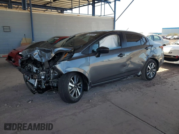 2024 Nissan Versa S with VIN 3N1CN8DV9RL917203, listed as a Copart auction lot 47521815 with 712 mi miles and Salvage Title. Bid and sale history available at carsss.com. Image 1.