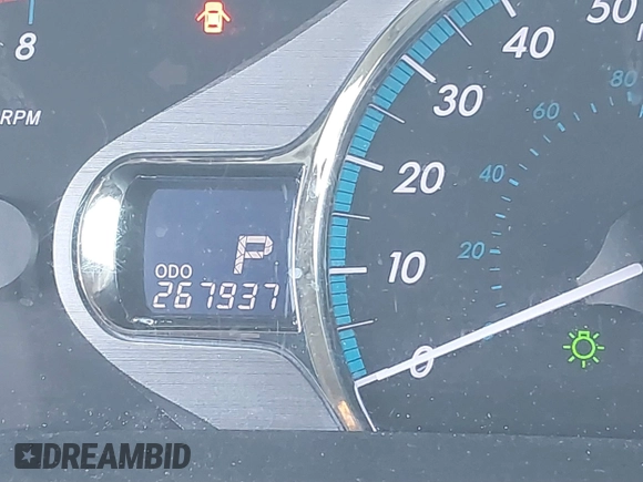 2011 Toyota Sienna XLE AAS with VIN 5TDYK3DC0BS030313, listed as a IAAI auction lot 41783766 with 267,937 mi miles. Bid and sale history available at carsss.com. Image 15.