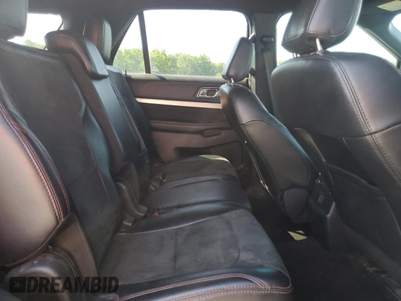 2018 Ford Explorer XLT with VIN 1FM5K7D86JGC53918, listed as a Copart auction lot 58829235 with 91,593 mi miles and Salvage title. Bid and sale history available at DreamBid. Image 11.