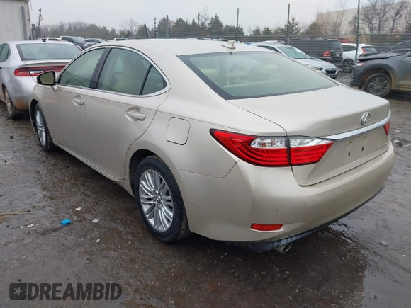 2013 Lexus ES 250 с VIN JTHBK1GG8D2022588, выставлен на аукционе IAAI как лот 41449426 с пробегом 62 232 миль миль и . История ставок и продаж доступна на DreamBid. Изображение 3.