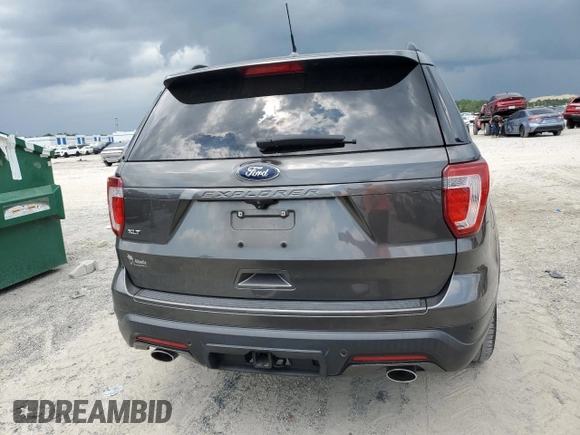 2018 Ford Explorer XLT z VIN 1FM5K7D86JGB27218, wystawiony jako Copart lot #66252515 z przebiegiem 88 254 mil mil oraz Szkoda całkowita • Salvage title. Historia ofert i sprzedaży dostępna na DreamBid. Obrazek 6.